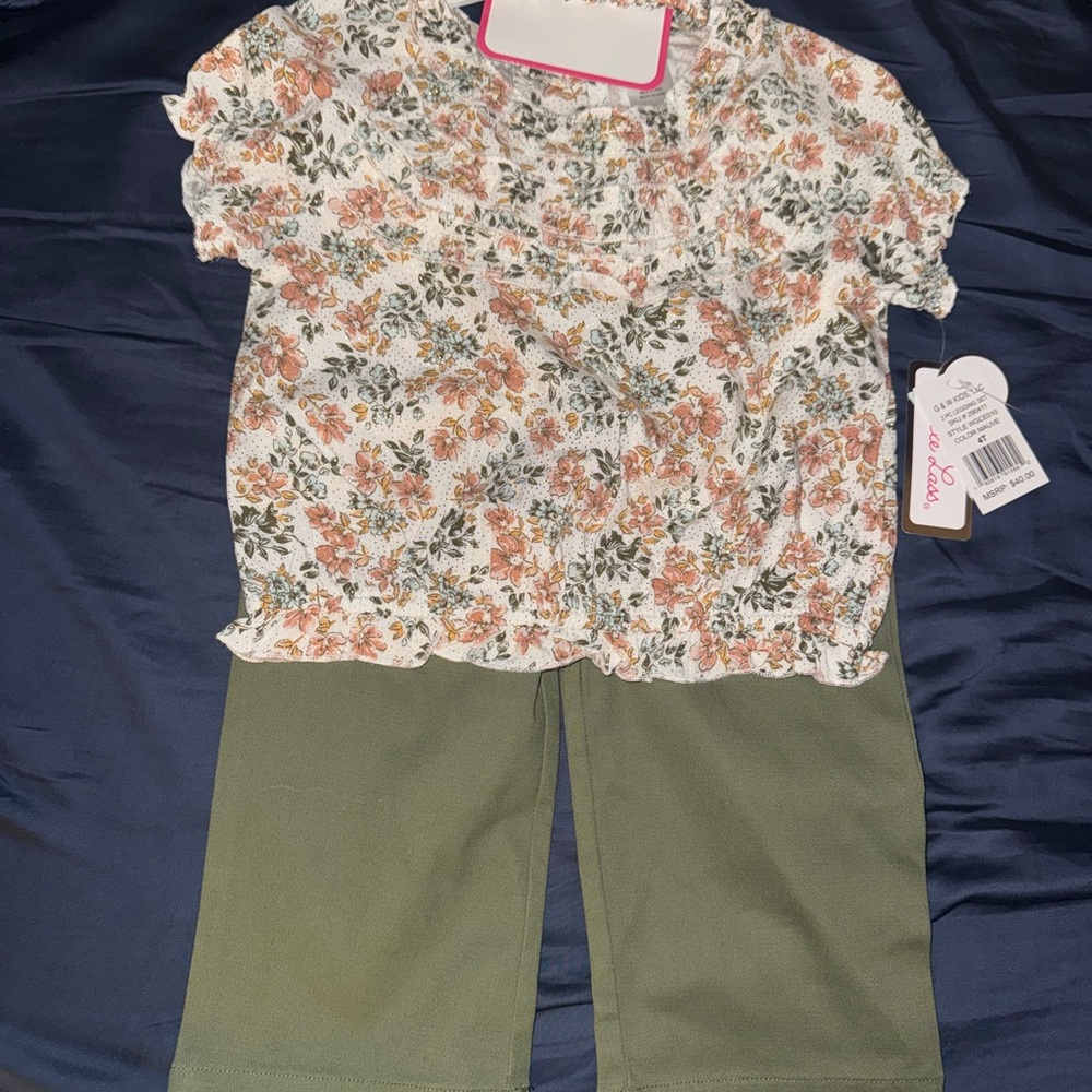 Little Lass Floral Top and Green Shorts Set